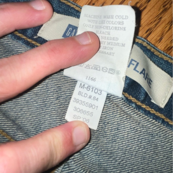 Vintage Gap original low-rise flare, distressed jeans. 10 regular. Gently worn. - Picture 5 of 5